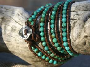 turquoiseblueqithdkbrown